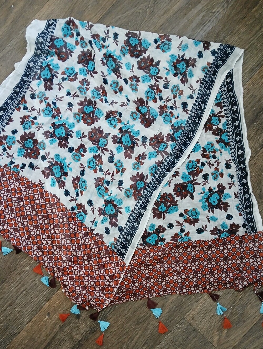 Vintage Kris BohemianTassel Linen Scarf.